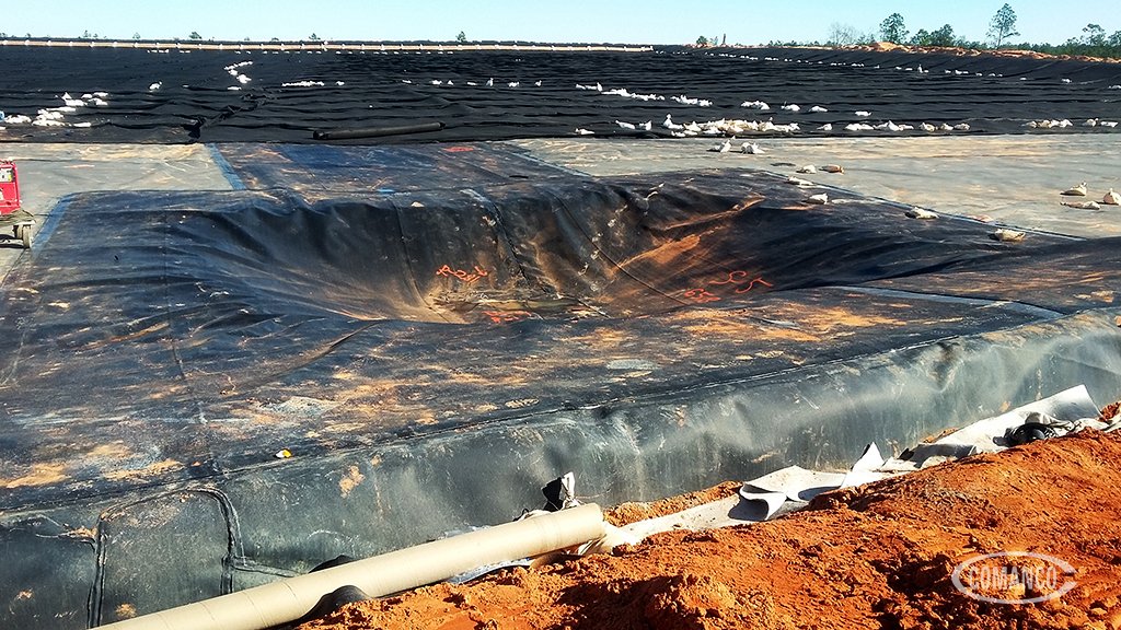 COMANCO's tweet photo. @COMANCO Completes Liner Installation at FL Recycle Center
SAFETY ★ QUALITY ★ SERVICE
#Teamwork #COMANCO #SAFETY #SERVICE #QUALITY #Blog #Project #Contractor #Construction #LinerInstall #Liner #Recycle #Standards 
https://t.co/aRxMGZXvEt https://t.co/OW7MWDkoHs