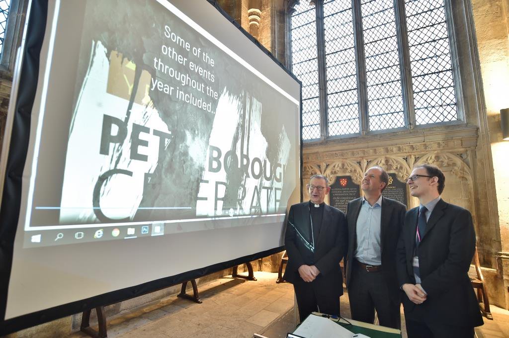 The finale event for Peterborough Celebrates 900 was hosted at <a href="/pborocathedral/">Peterborough Cathedral</a> last week. You can find out more about it here – ow.ly/8J2930nowYj – as well as what lies in store for Peterborough in 2019! Photos © David Lowndes. <a href="/lukejerram/">Luke Jerram</a> #timpeake #900fairies #soyuztour