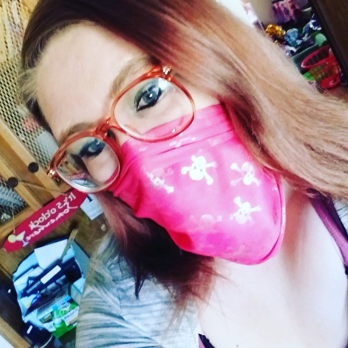 SuezBGoon's tweet photo. #maskkon #eyemakeuponpoint #swoup https://t.co/i6fx3aWEyf