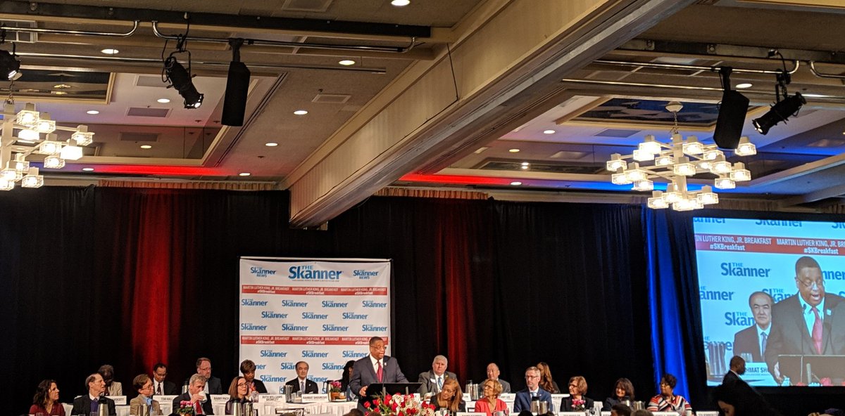 Liani Reeves (@lianireeves) on Twitter photo Celebrating the legacy of #MLKJr with the <a href="/OregonStateBar/">Oregon State Bar</a> at #SKBreakfast. Celebrating the legacy of #MLKJr with the <a href="/OregonStateBar/">Oregon State Bar</a> at #SKBreakfast.