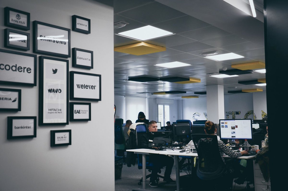 syntonize_'s tweet photo. Somos más de 40 #syntonizers trabajando para ayudar a la #transformacióndigital de tu empresa 🤜🤛. Entra en nuestra web para ponernos cara 👩👨🧔: https://t.co/mOpIcaR0pj https://t.co/wJXaHeG7Wc