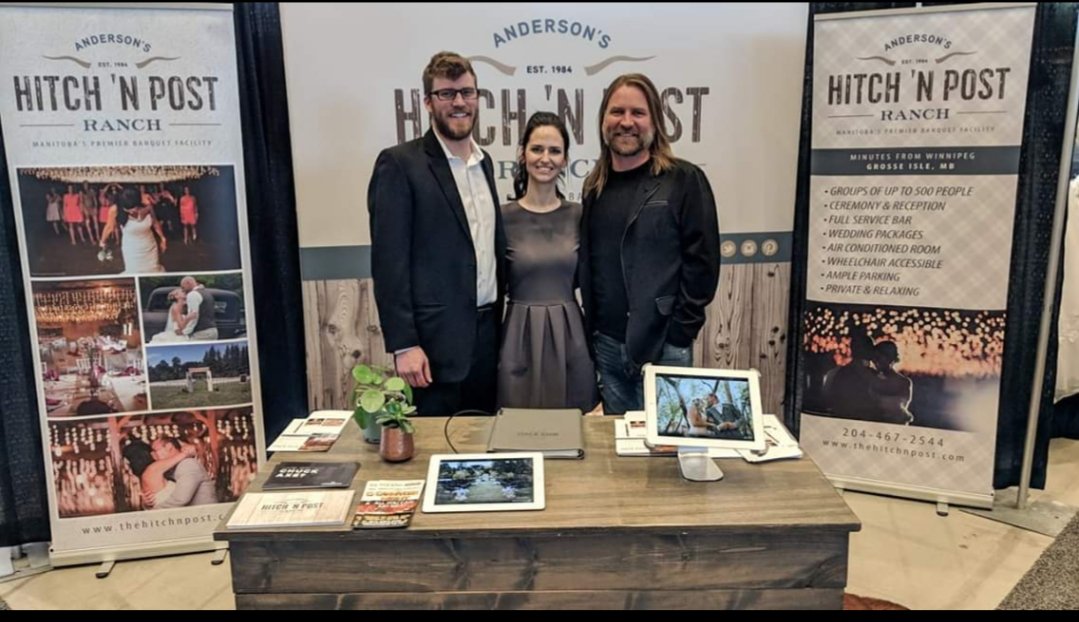 The_HitchnPost's tweet photo. Had a great time this past weekend at the @WPGWWS Thanks to all the couples who braved the frigid temperatures and came out to see us. And we cant forget to thank Evan who helped us out at our booth all weekend!! #AndersonsHnPRanch #hitchnpost #winnipegweddings #weddingshow https://t.co/Z7zyE69kYf