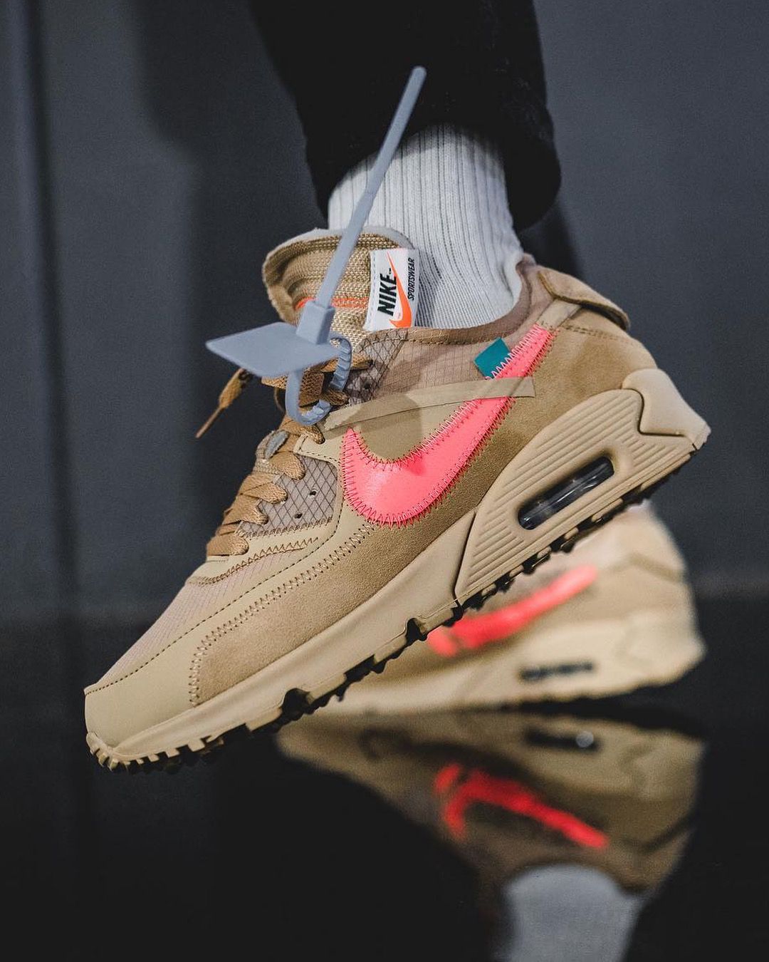 air max 90 desert ore raffle