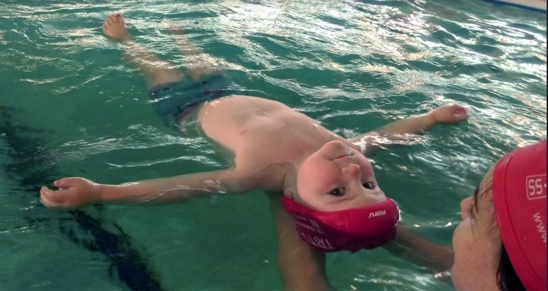 We've got some available spaces for our #Toddlers #Swimming Lessons! Monday, Friday or Saturday at <a href="/wfcommunitypool/">The Community Pool</a>  in <a href="/WFCTweets/">WalthamForestCollege</a> (#E17 #Walthamstow) and Wednesday, Saturday and Sunday at <a href="/DownsideFisher/">Downside Fisher Youth Club</a> (#SE1 #Bermondsey). Secure your place now! tritons.org.uk