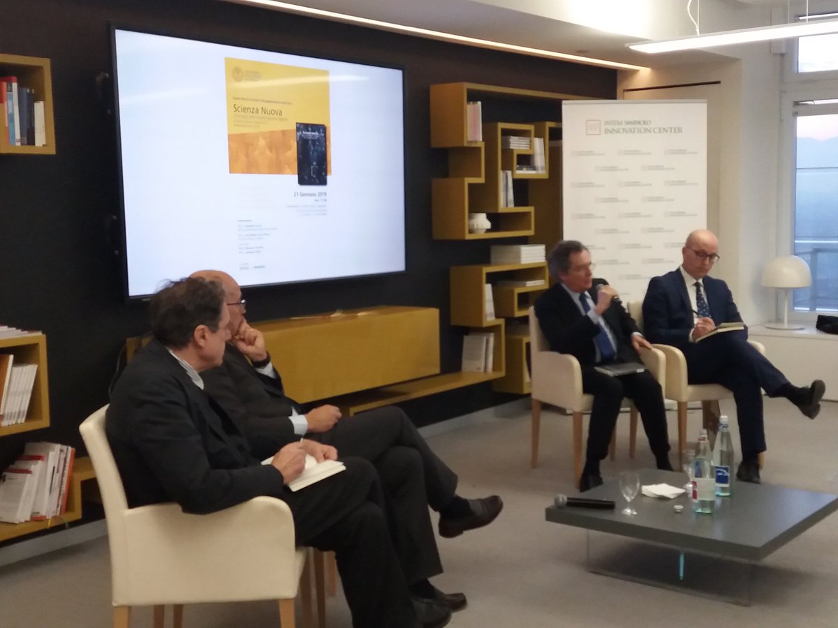 intesasanpaolo's tweet photo. All'Innovation Center del #GrattacieloIntesaSanpaolo la presentazione del libro di Maurizio Ferraris e Germano Pini "Scienza Nuova. Ontologia della trasformazione digitale" con il Presidente Gian Maria Gros-Pietro e il Rettore dell'universita di Torino Ajani. https://t.co/VQ0GAIB1rD