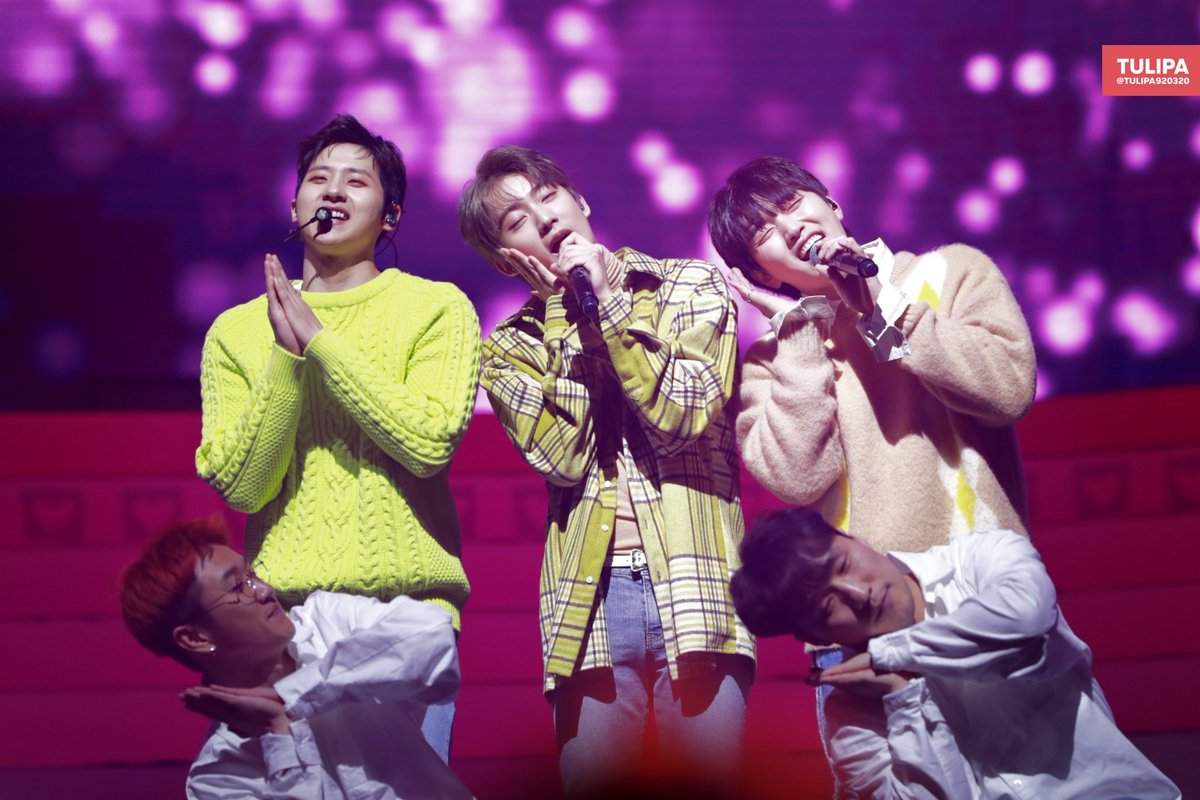 deulpics's tweet image. lets embrace each other warmly when we meet again ❤
#신우야_행복하자_기다릴게
#더_뜨겁게_사랑할_여름에_만나자
©tulipa