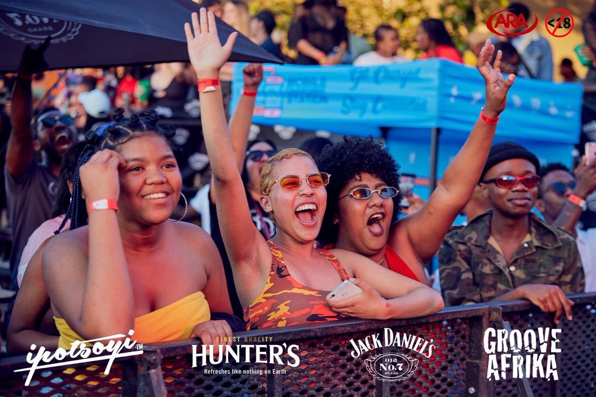 iPotsoyiSA's tweet photo. let’s give you guys a look into #IpotsoyiSpringFest 🙆🏾‍♀️

tag someone you know 👀 https://t.co/8RvBWRxSvq