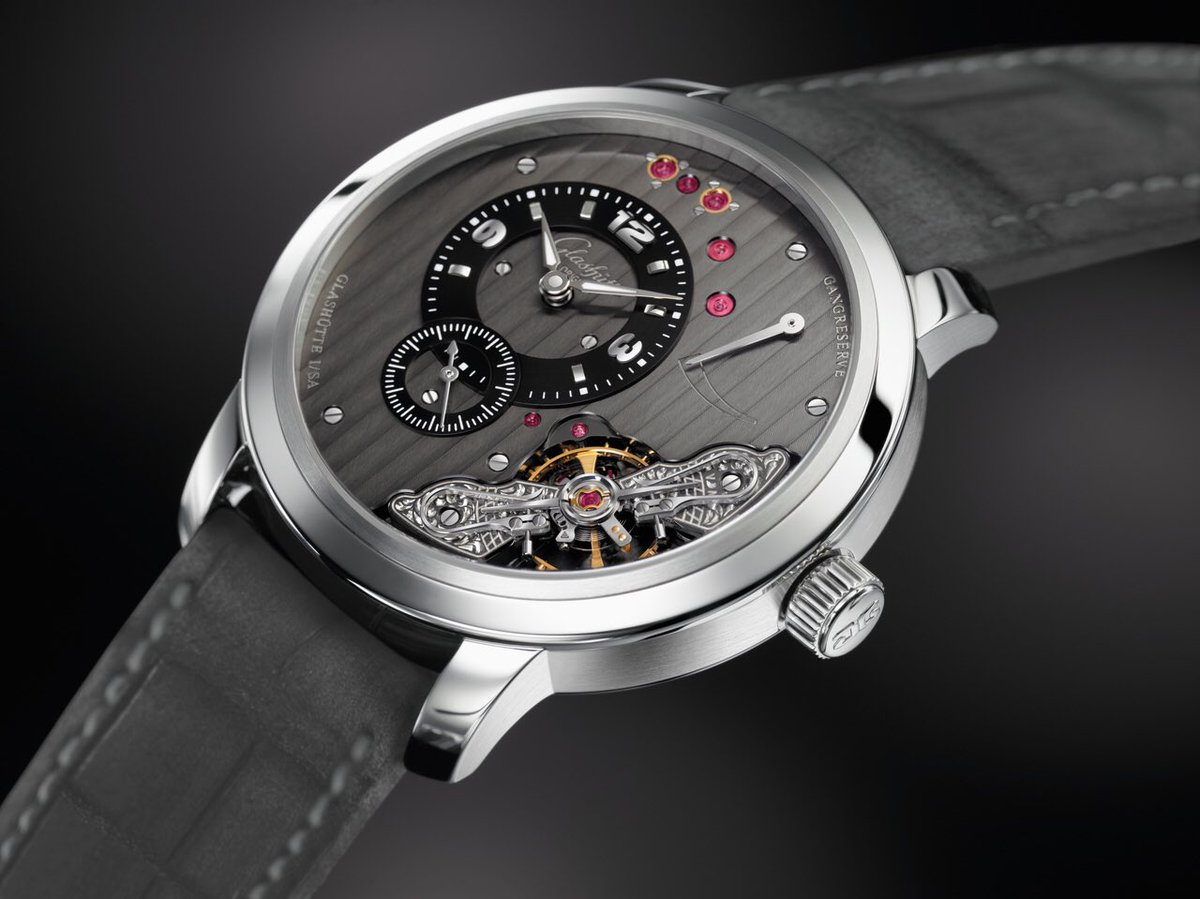 ICONH's tweet image. Use asymmetry to create tension and movement across your dial design. This Glashutte Original PanoInverse is an excellent example.