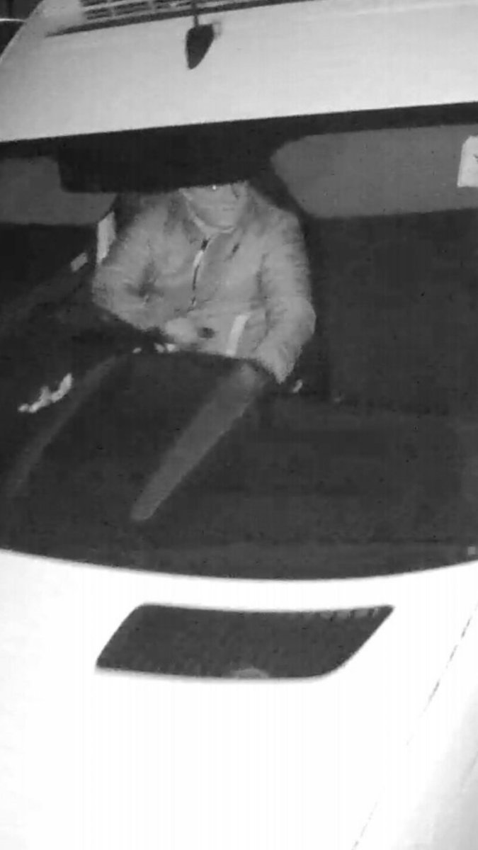 MagnaAccident's tweet photo. Photo of the person taking Merc Sprinter DA64 YLM from Oldbury early hours of 18/01 @MrNeilThomas @UKBountyhunter @abrads1980 https://t.co/zOkkG4ExYp