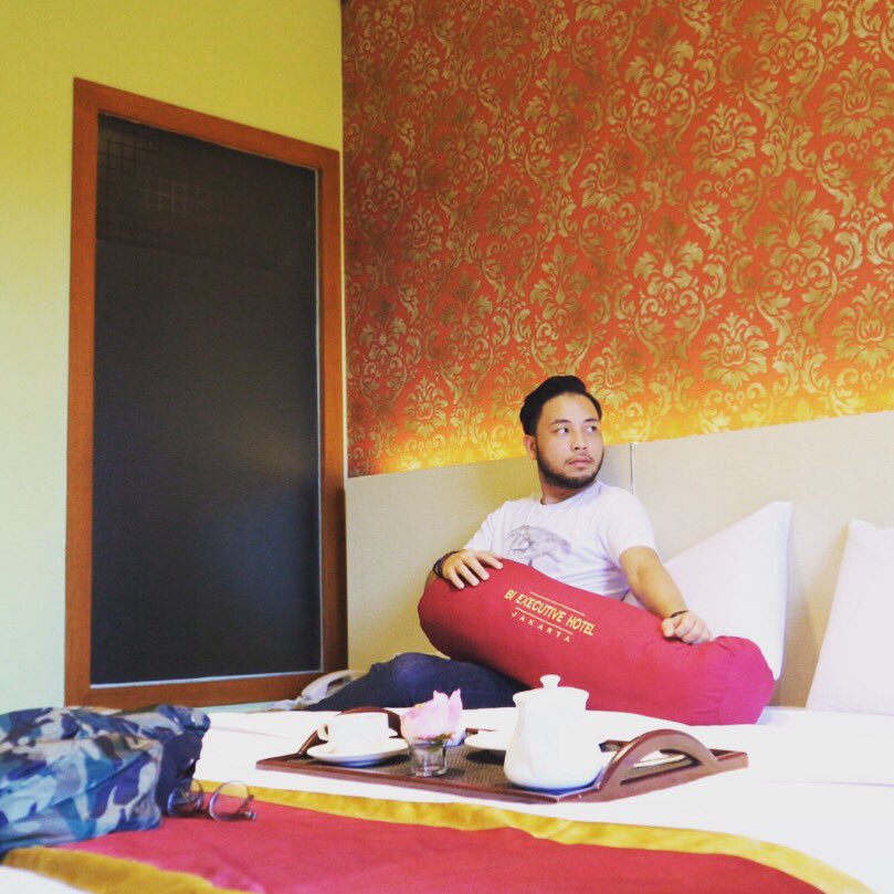 BI Executive Hotel tweet media