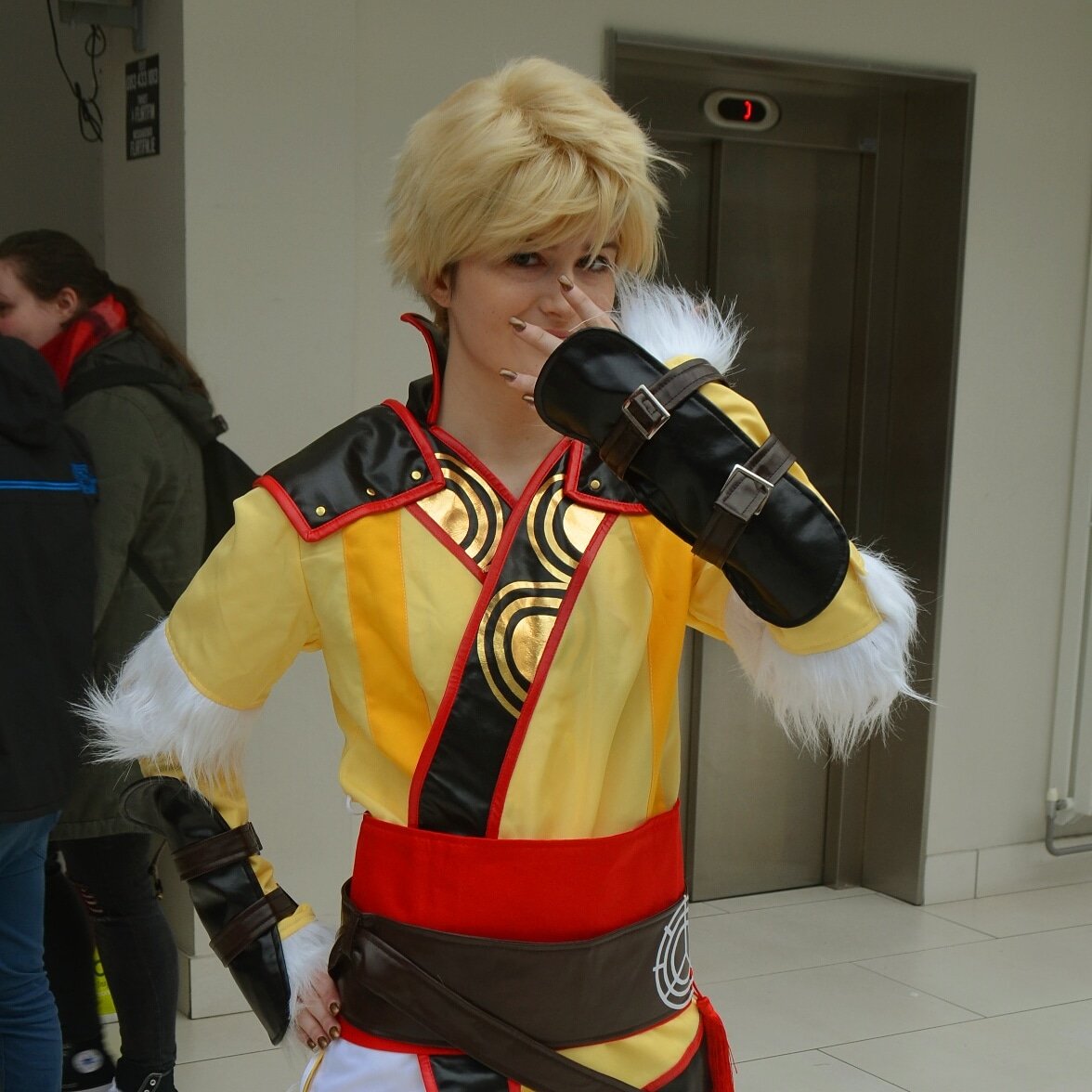 passingthrucam's tweet photo. Sword hand status: twitching. @Swordhandjpg @Akumakon https://t.co/NewqP2OVIV