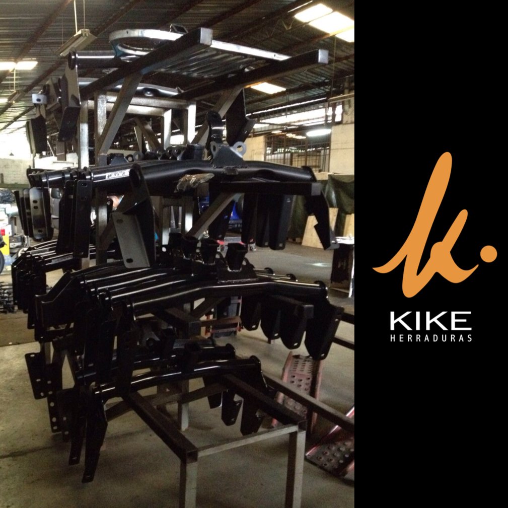 kikeherraduras's tweet photo. Para tu auto, #camioneta, #camión y cualquier #rustico.
Barras de tiro disponibles.
Contáctenos.
#KikeHerraduras #carros #carga #campo #hierro https://t.co/Mqn5aHf3DH