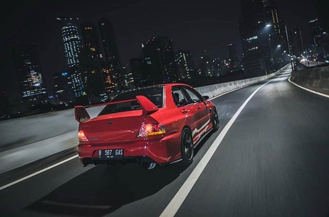 speedndrift's tweet photo. From @speedtuner_indonesia .
.
#lancers #jdm🔰 #evo #evoque #jdmdaily #evora #jdmculture #jdmgram #mitsubishilancerevolution #jdmasfuck #evo8 #lancernation #lancerx #lancerevo #mitsubishilancer #lancergts #evolution #handbalancer #evox #jdmnation #jdm… https://t.co/4vlor82pig https://t.co/Cs7Beamcdl