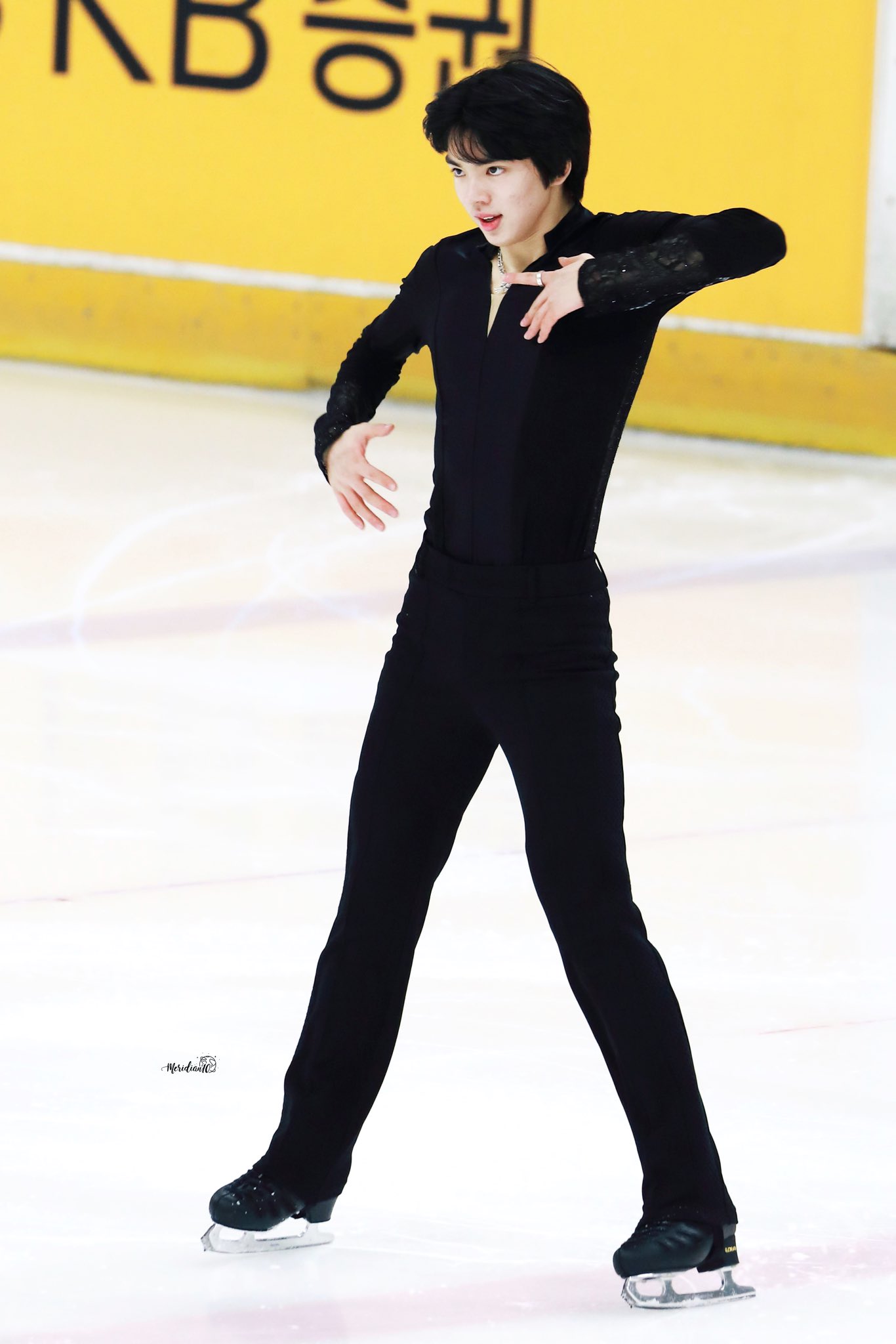 DxcLCSCUUAEAzkI?format=jpg&name=orig