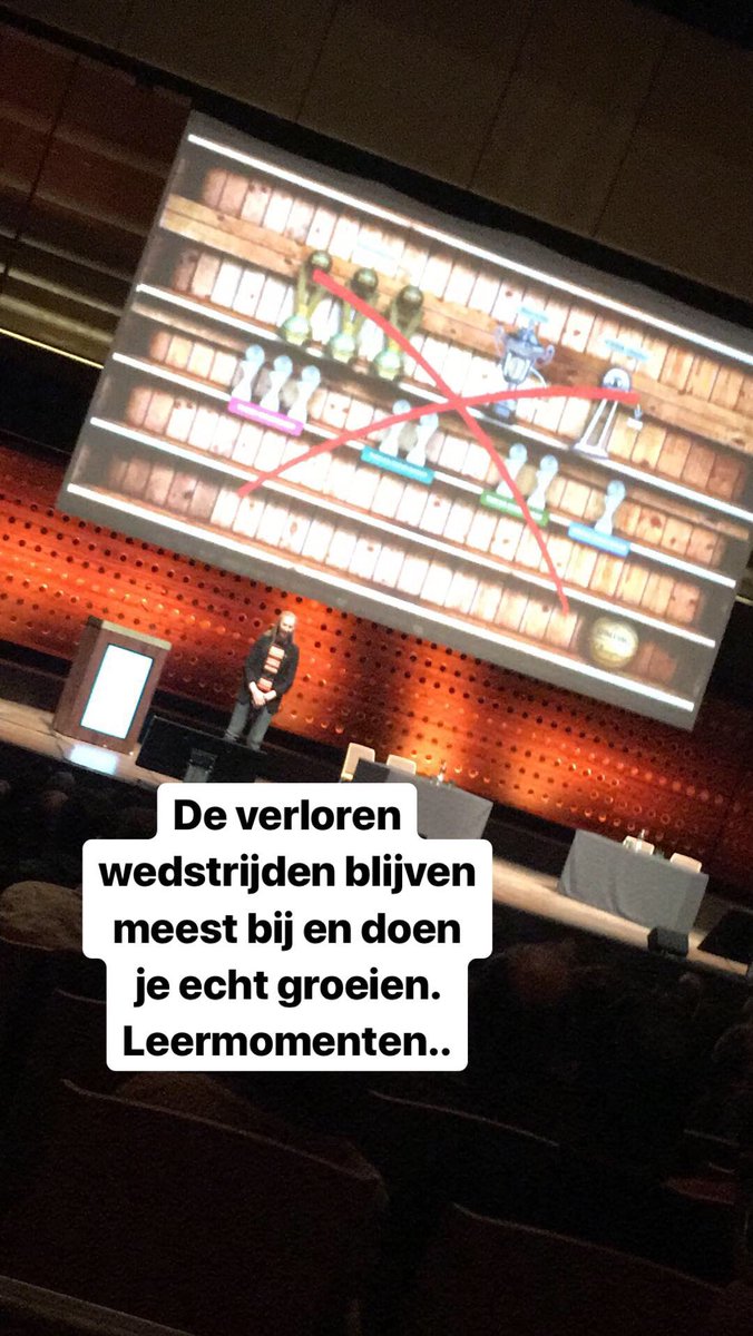 nadjaDS's tweet photo. We leren van @AnnWauters12 over succesvol team.
De gewonnen titels zijn leuk, de verloren matchen zijn de beste leermomenten..
En.. soms haal je een resultaat niet door een ego’s..
Ga er samen voor!
Ga je er ook voor als niemand kijkt? En Leiderschap! #lokalestart #Startfeest https://t.co/hZYFTT17Be