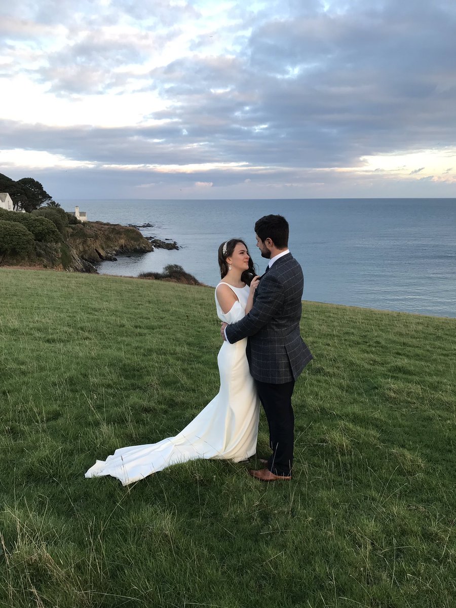 Why wouldn’t you want to get married in Cornwall. Dress @AmandaKBridal filming <a href="/baxterandted/">Baxter & Ted</a> <a href="/lowerbarns/">lowerbarns</a>
