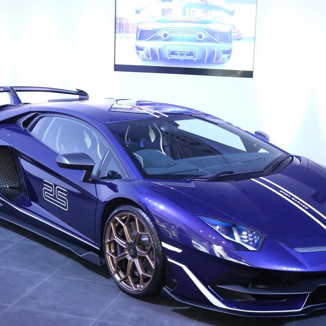 PRPundit_India's tweet photo. Our #BuzzyBees had the best kind of #MondayBlues at the launch of the “King of the Ring”, Aventador Super Veloce Jota (SVJ), which is the most powerful production by #Lamborghini!
#PRPundit #BusyAsABee #NeverADullMoment #ignitingconversations #drivingappeal #buildingbrandfame https://t.co/Tb3KYXo5Wm