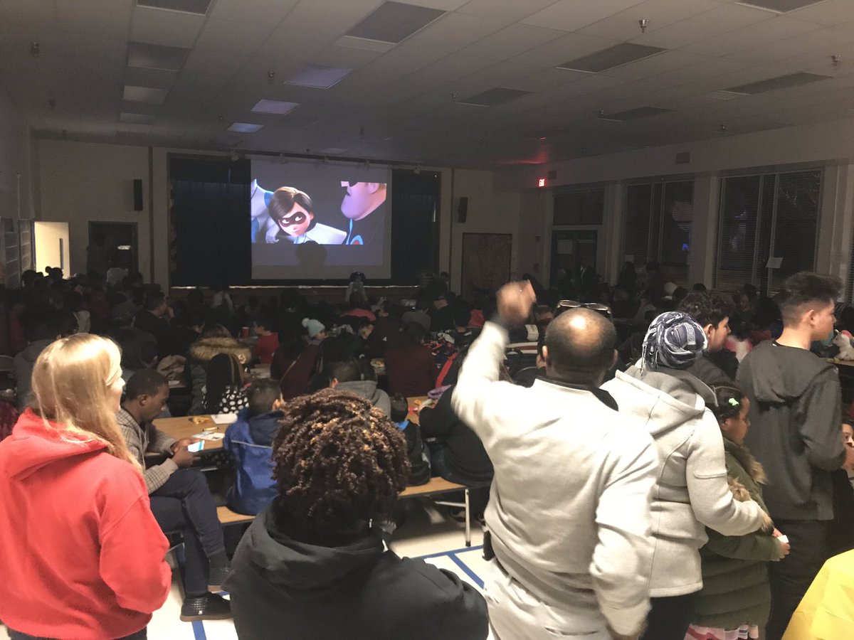 zavey927 tweet media