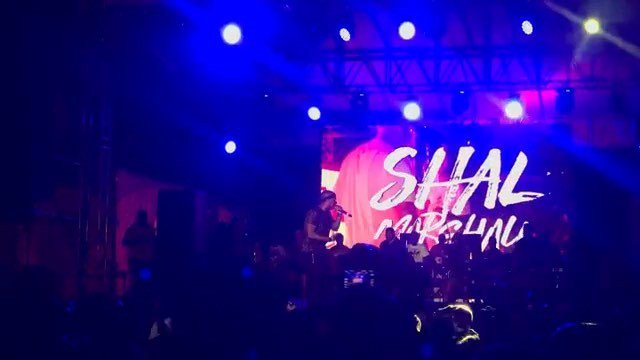shalmarshall's tweet photo. #Repost @ebuzztt
・・・
@shalmarshall is an alumni of Trinity College! He was most present in full #soca force @sokainmoka 🔥🔥🔥 #partywelove #entertainment #soca #fete #allinclusive #goodvibes #energy #ebuzztt https://t.co/MentsrmVYP https://t.co/OFP1LQLBci
