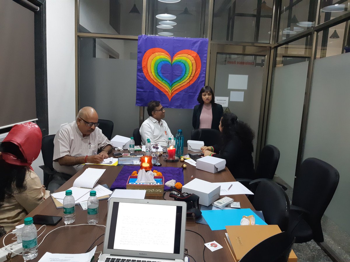 anubalivada's tweet photo. Led a workshop on Transforming Relationships...#happiness #identifying #limitingbeliefs #openingdoorstolife #beautifulrelations #risewithanupama
#healyourlife #LoveYourself https://t.co/IkiytS731E