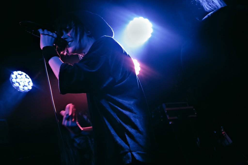 LikeFreeLife's tweet photo. Enemies Disengaged(エネミーズディスエンゲージ)@下北沢LIVEHOLIC 2019/1/21(月)

EnemiesDisengaged:@EneDi_Official
ライブフォト③

 #EnemiesDisengaged #エネミーズディスエンゲージ #エネディー #宇宙人 #エイリアンロック #下北沢LIVEHOLIC #ライブフォト #KENSHIN https://t.co/Dn3Vjvdcw3
