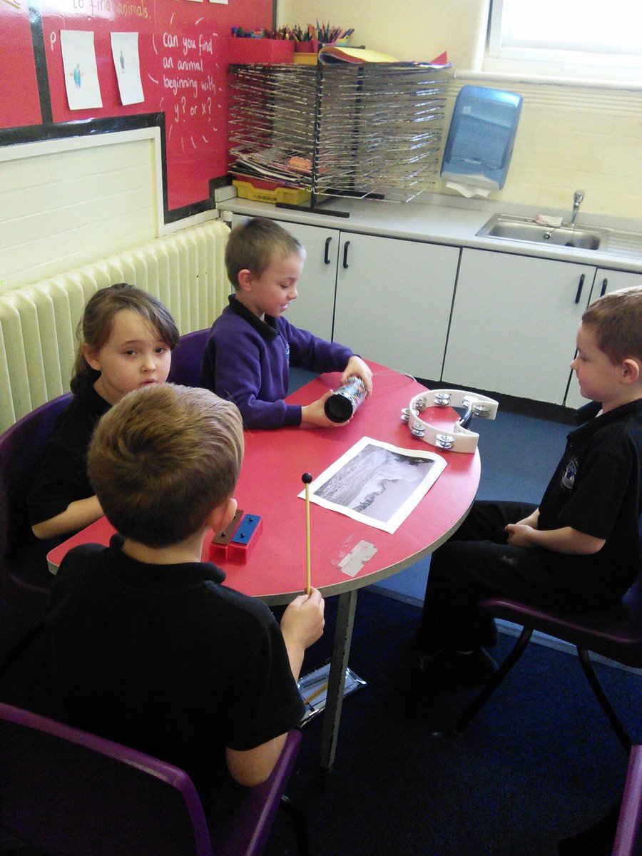 QuayYr1's tweet photo. Year 1 used the instruments to create different moods. They explained how the pictures made them feel and then used the instruments to create a short piece of music. @QuayYr1 https://t.co/T1HGemU2en