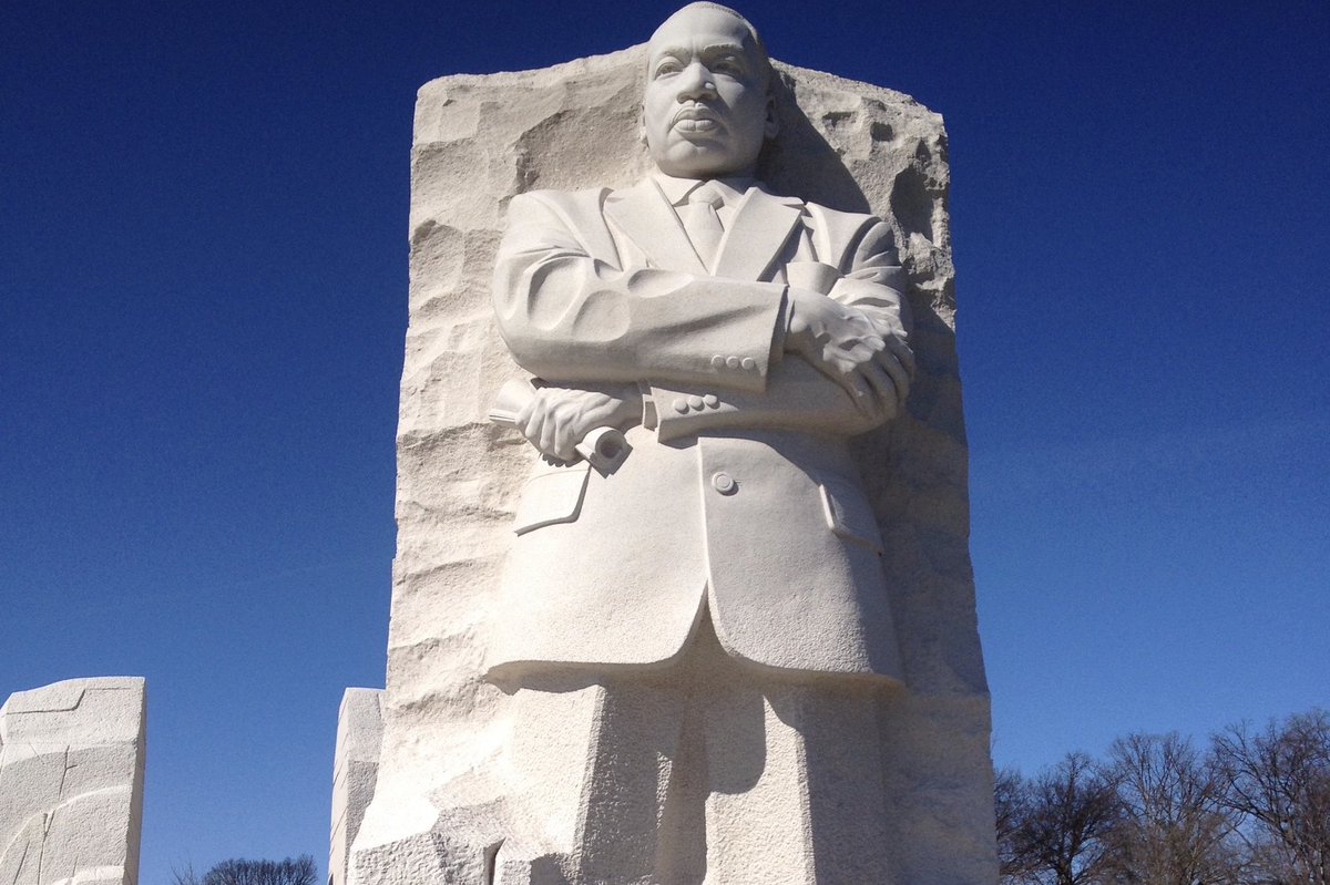 JoeNeguse's tweet photo. As Dr. King so eloquently stated, "Life's most persistent and urgent question is, 'What are you doing for others?'“ This #MLKDay2019, let's honor Dr. King's message of hope and perseverance by renewing our commitment to serving our communities. #ForThePeople #copolitics https://t.co/qlNmjm7xnv