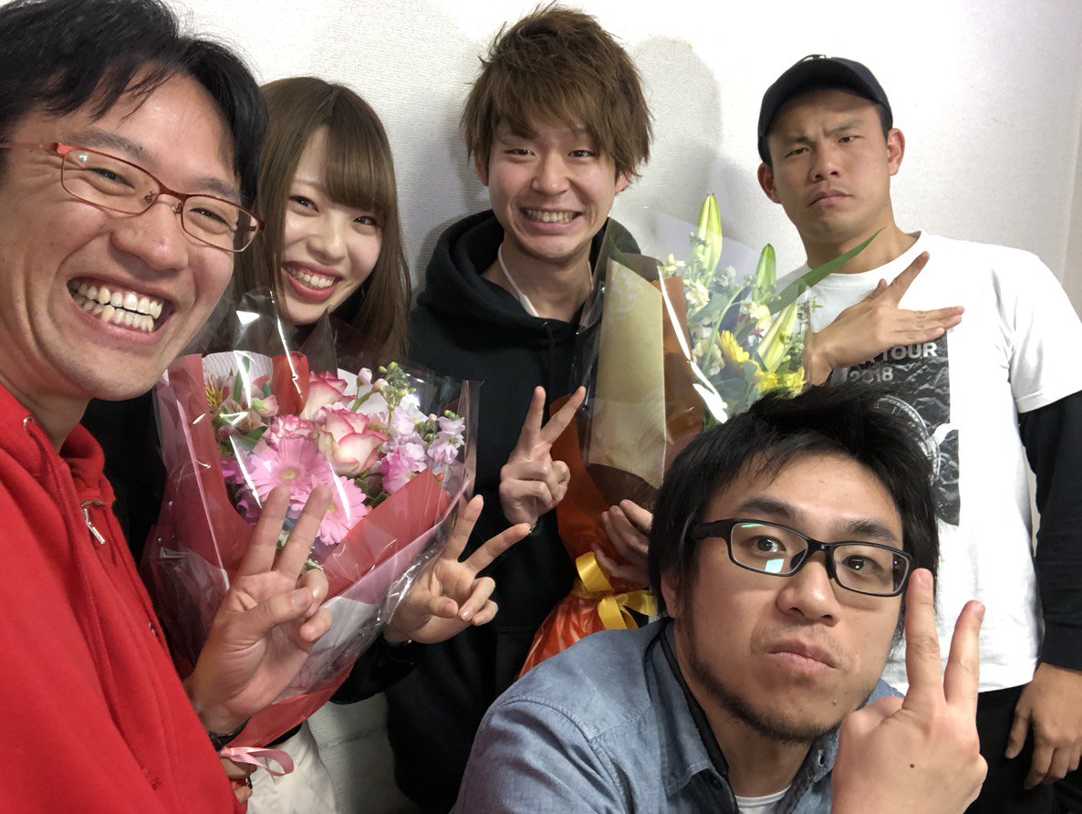 マックスむらい 本日ニコ生でくらっしー Tsubasa Kura ちゃんきた Musshumayu の退職を発表させていただきました これまでありがとう くらっしーはフリーになります 生放送とかの実績積みまくりなのでぜひオファーを ちゃんきたは結婚に伴い