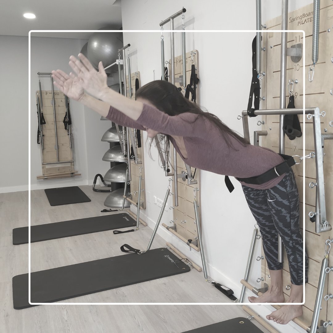 element_pilates's tweet photo. En el #Pilates con #Springboard trabajamos precisión, control, equilibrio y en pocas sesiones irás ganando fuerza, elasticidad, alineación y auto superación. 
Ahora tú puedes probarlo. ¡Vive el cambio junto a nosotros! 🤸🏻‍♀️
https://t.co/y08racRTC1
91 9251901
#Element #SomosElement https://t.co/vTWwnnMXLO