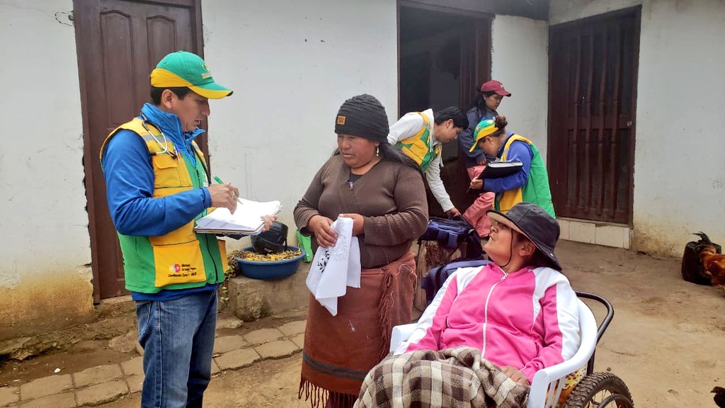 SaludImbabura's tweet photo. #SaludParaIbarra | El #MédicoDelBarrio es una estrategia de abordaje en la atención de salud, enmarcado en el “Plan Toda una Vida” y tiene como objetivo consolidar el Modelo de Atención Integral de Salud (MAIS) garantizando el acceso equitativo a los servicios de salud. #Zuleta https://t.co/jRFnJhircg