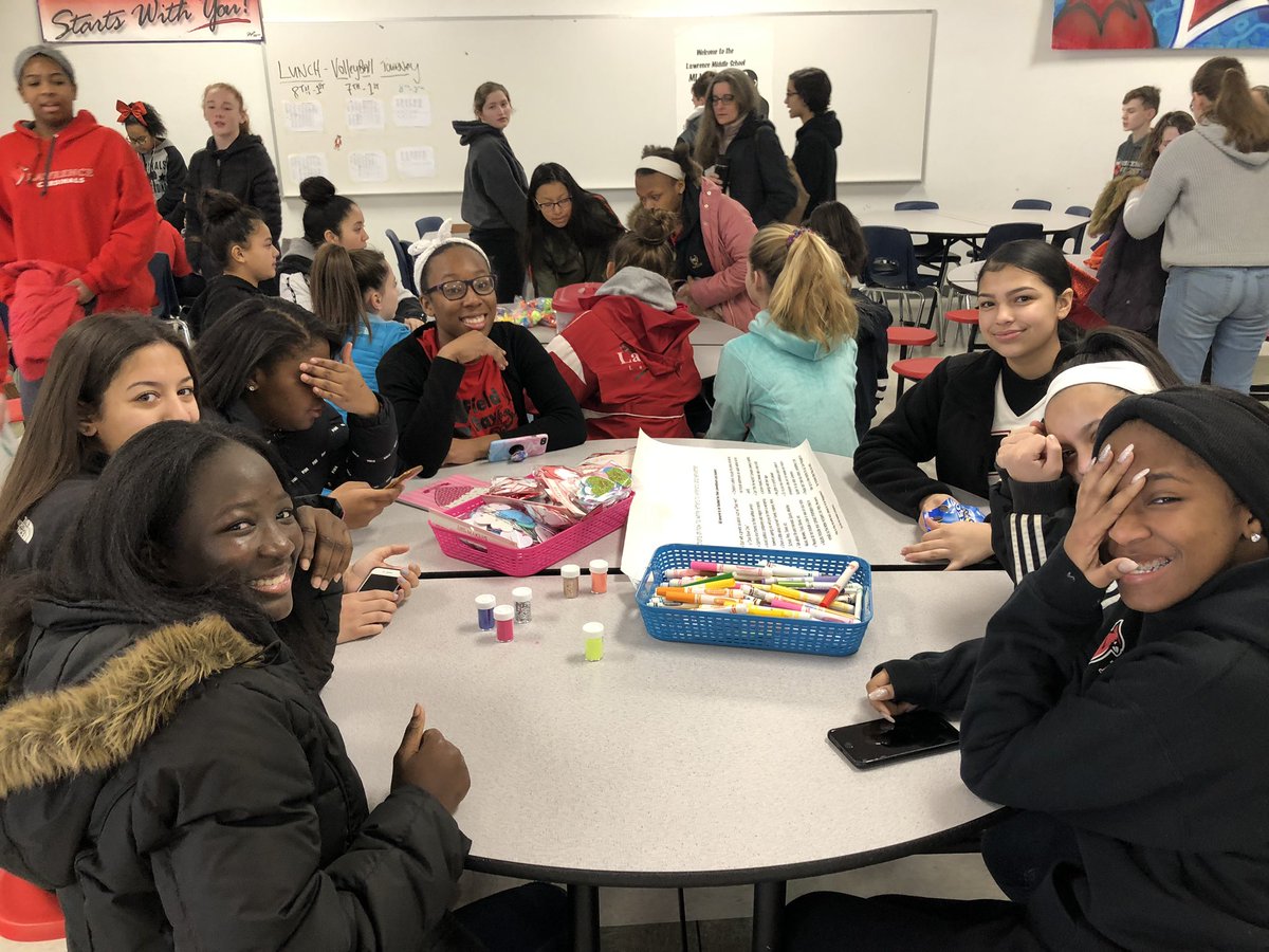 SBuroMath's tweet photo. Cheerleaders are here for MLK Day!!!  Day on not a day off. We are giving back to our community by helping out today! @CBOBB_LMS https://t.co/2idI7Xxvcf