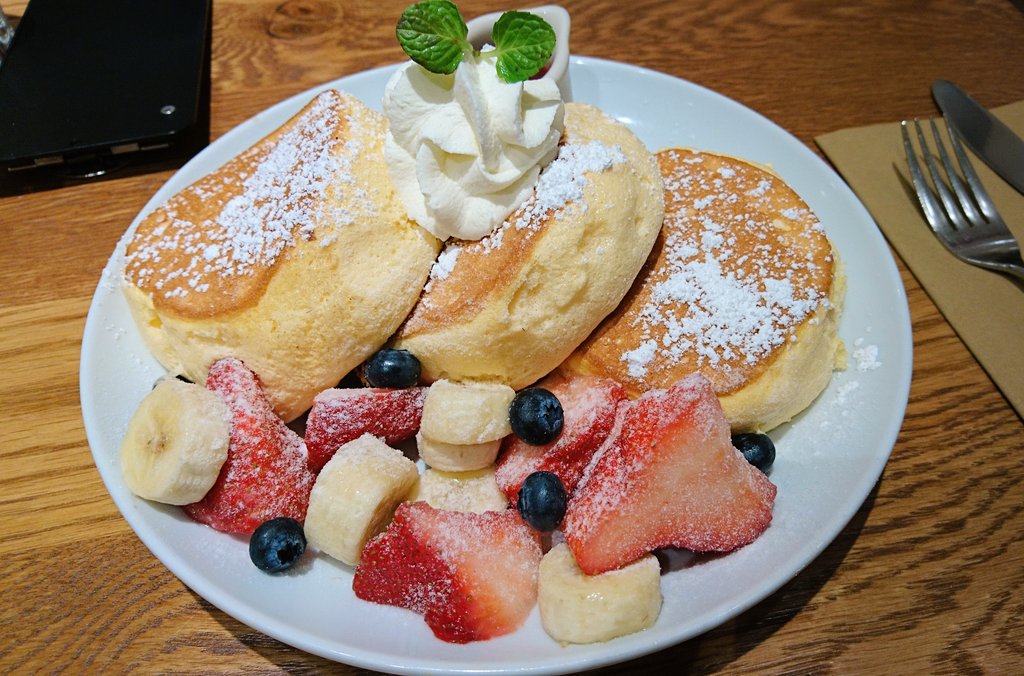 Chocogenic ふわふわミックスフルーツパンケーキ オリジナルパンケーキハウス 博多店 博多駅 博多マルイ アメリカ Chocogenic ふわふわミックスフルーツパンケーキ オリジナルパンケーキハウス 博多店 博多駅 博多マルイ アメリカ