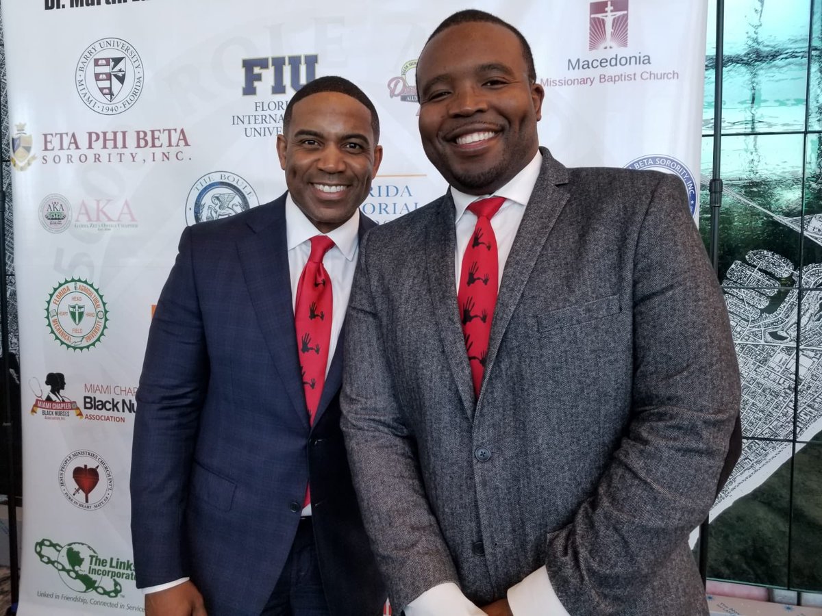VoteMJoseph's tweet photo. Honoring Dr. Martin Luther King Jr. @5000RoleModels breakfast along with @nbc6 #JawanStrader. https://t.co/EGyak7Qcr2