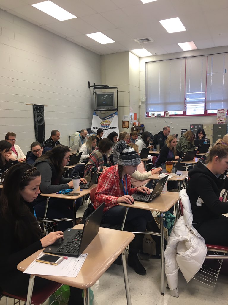 TechQueen127's tweet image. BRRSD teachers hard at work creating their own digital escape rooms!! 👩🏼‍🏫💻#bringonthelearning2019 #professionalday #babyitscoldoutside @digitalbreakout