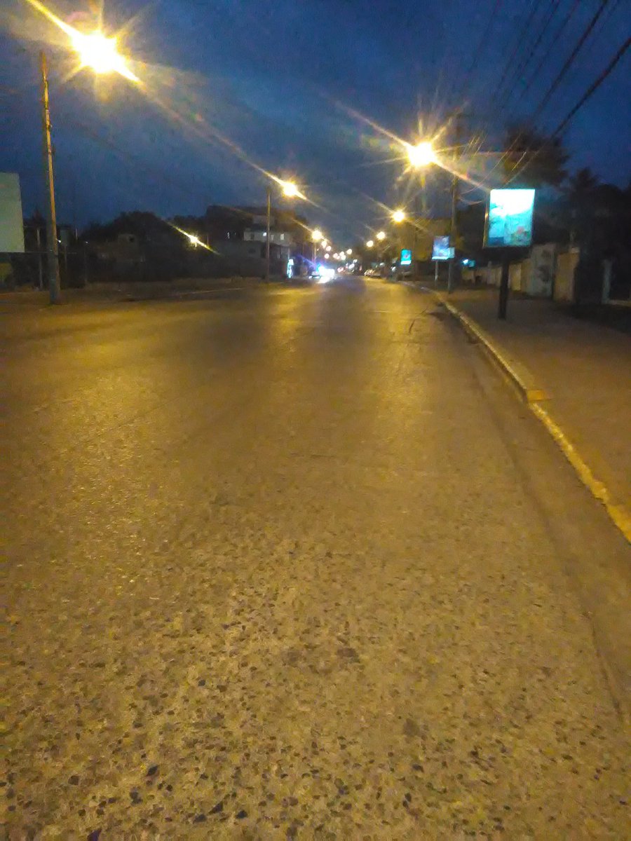 CisneroTobias's tweet photo. No lo dude; si observa esta maravillosa imagen aquí. Es porque es de la ciudad más limpia del país #Santiago. @AbelMartinezD; es un duende no duerme trabajando días y noches para que #Santiago, Permanezca #ordenada, y #embellecida. #EstiempodeVivirEnOrden, #NoHayMarchaAtrás. https://t.co/IOOrDmi8pA