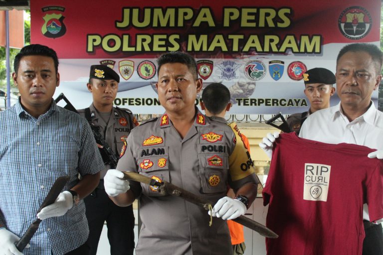 V-Project Magazine tweet media