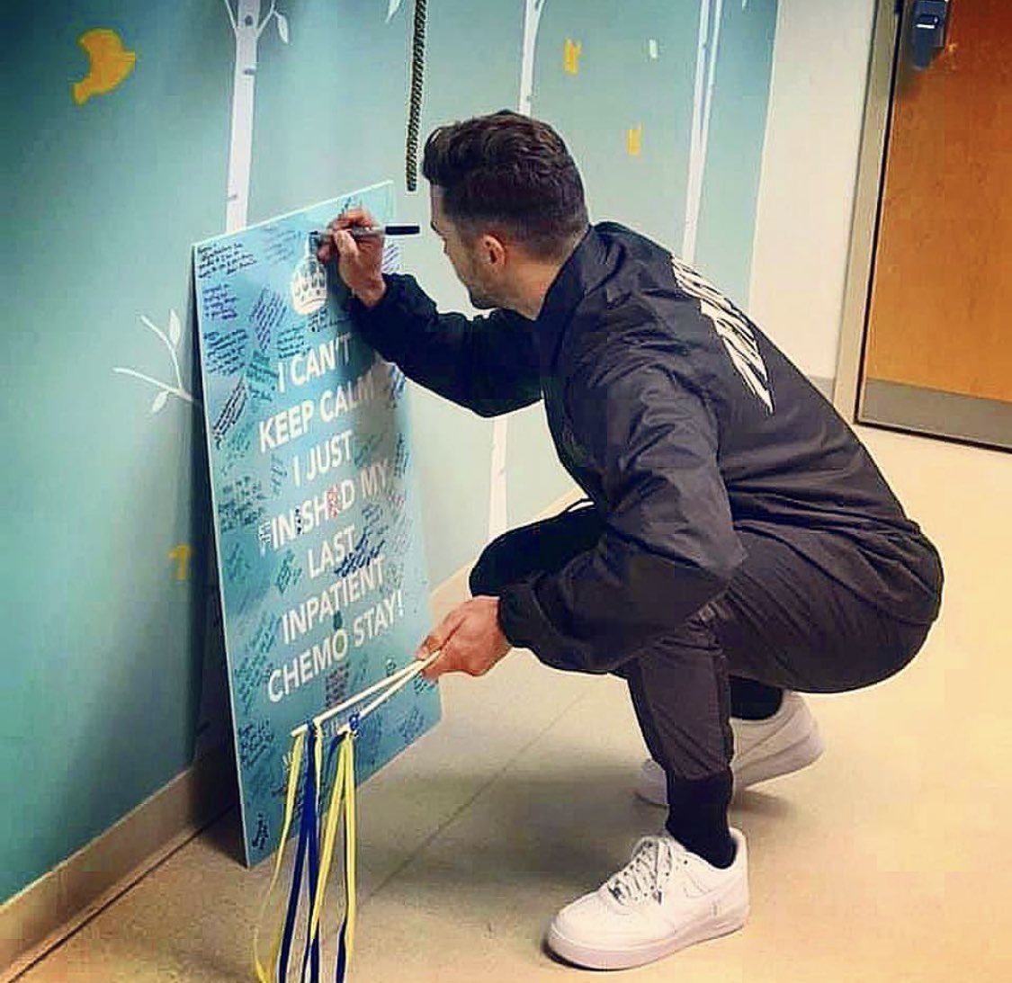 FTLPROM's tweet photo. Awesome to see @justintimberlake surprise the #pediatriccancer center at Methodist Childrenβs Hospital in San Antonio! πWe love great stories like this one! π
#CantStopTheFeeling #APromToRemember #APTR #Prom #JustDance #CancerSurvivor #SouthFlorida #BrowardCounty #Miami https://t.co/0sJOGM53K5