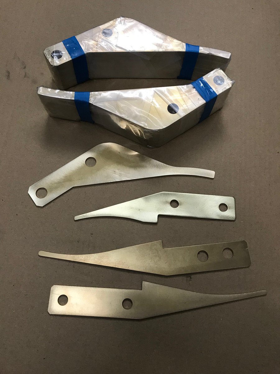 CDennis_UK's tweet photo. Corrugator clean out fingers manufactured to suit Hseih Hsu single facers, recently shipped to the Caribbean, available in 1.5mm and 2.00mm brass or bronze. @CDennis_UK https://t.co/xJFwKmvUpr