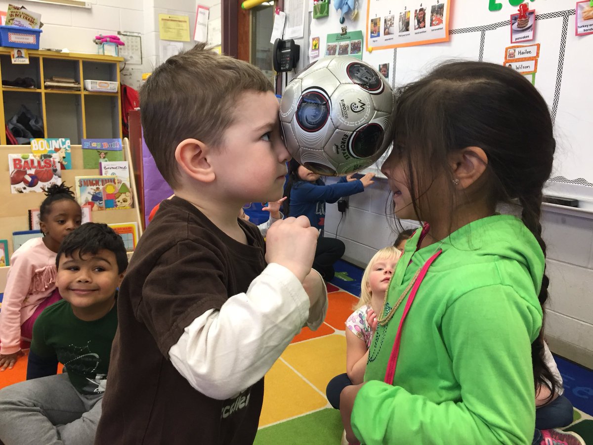bstone79's tweet photo. Using our heads and our hands to explore the properties of balls for our study  #jamesburg @pamhernandez_4 https://t.co/apCQzCAxCs