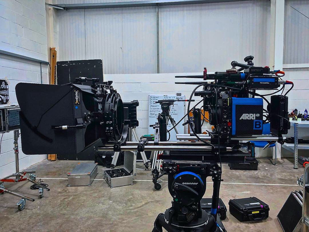 mediadoghire's tweet photo. Great looking rig set by the team in #Glasgow for the B Camera on BBC's upcoming series of #Shetland.
#ARRI #AlexaMini #MMB3 #Drama #BBCDrama #BCam #Cinematography #BTS #Scotland #CameraHire #OConnor #Manchester #Birmingham https://t.co/MA60EQxJAw