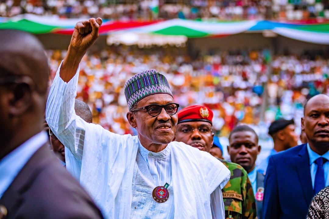 BabajideFadoju's tweet photo. There’s a quiet yet conspicuous revolution going on in PDP former strongholds like Delta and Akwa Ibom. The people are not only revolting against the PDP, they are outrightly and openly showing support for the APC and President Muhammadu Buhari. #PMBInDelta #PMBInAkwaIbom https://t.co/1bu8t6SSQx