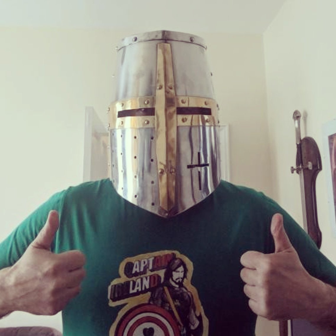 AreYaHavingThat's tweet photo. Our Sexscriber 'Davideo' Upgraded his NEW 'Captain Ireland' Merch with his own touch! Good thing we open his Challenge Box next!! ●Artist : @kayluckster 

https://t.co/j8JcSVMzYg

#CaptainIreland Available NOW From MERCH STORE!! https://t.co/dfwc5NSMWJ @sharpy0077 @SirLisaLevi https://t.co/1FiZLN7nFp