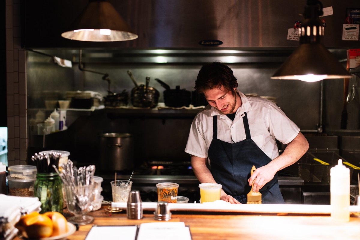 Taste Bar Executive Chef Matt Wynn #cheflife #tastebyniche 📸: @WhiskeyAndSoba
