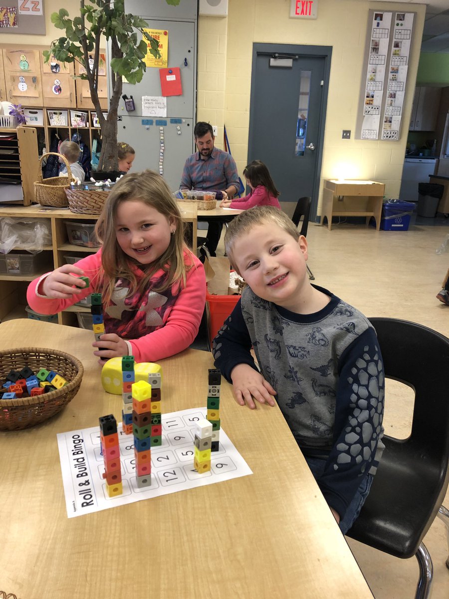 mrsbrownkps's tweet photo. Morecounting and building #wecancount #werecognizeournumbers #1to1correspndence #conservation #subitizing  #principlesofcounting @MathletePearce @anderdon_public @p_oshar https://t.co/Cc6ItEPVJA