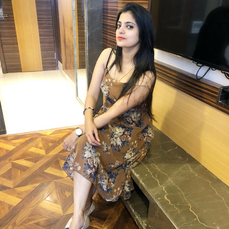 TejasmitaM's tweet photo. P C: Sohini #mrsindiainc #mrsindiaworld #beyondperfection #beyondgiving #marriedwomen #nomakeup #mrsdigitalreach #indianpageants #lifestyle #womenfashion #ootd #iphonography #follow #indiagram #clicks #random #pageantnews #happiness #selflove #healthy #shivfit #superwomen #power https://t.co/1it4dhrVLG