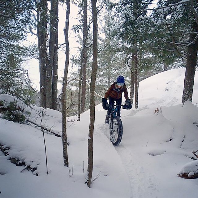 Ryan_LaBar's tweet photo. Amazing ride yesterday with Lisa. Happy Birthday, Love! #puremichigan #upperpeninsula #fatbike #mtb #upmtb https://t.co/IEQBohn56l https://t.co/8PozqoRd4p