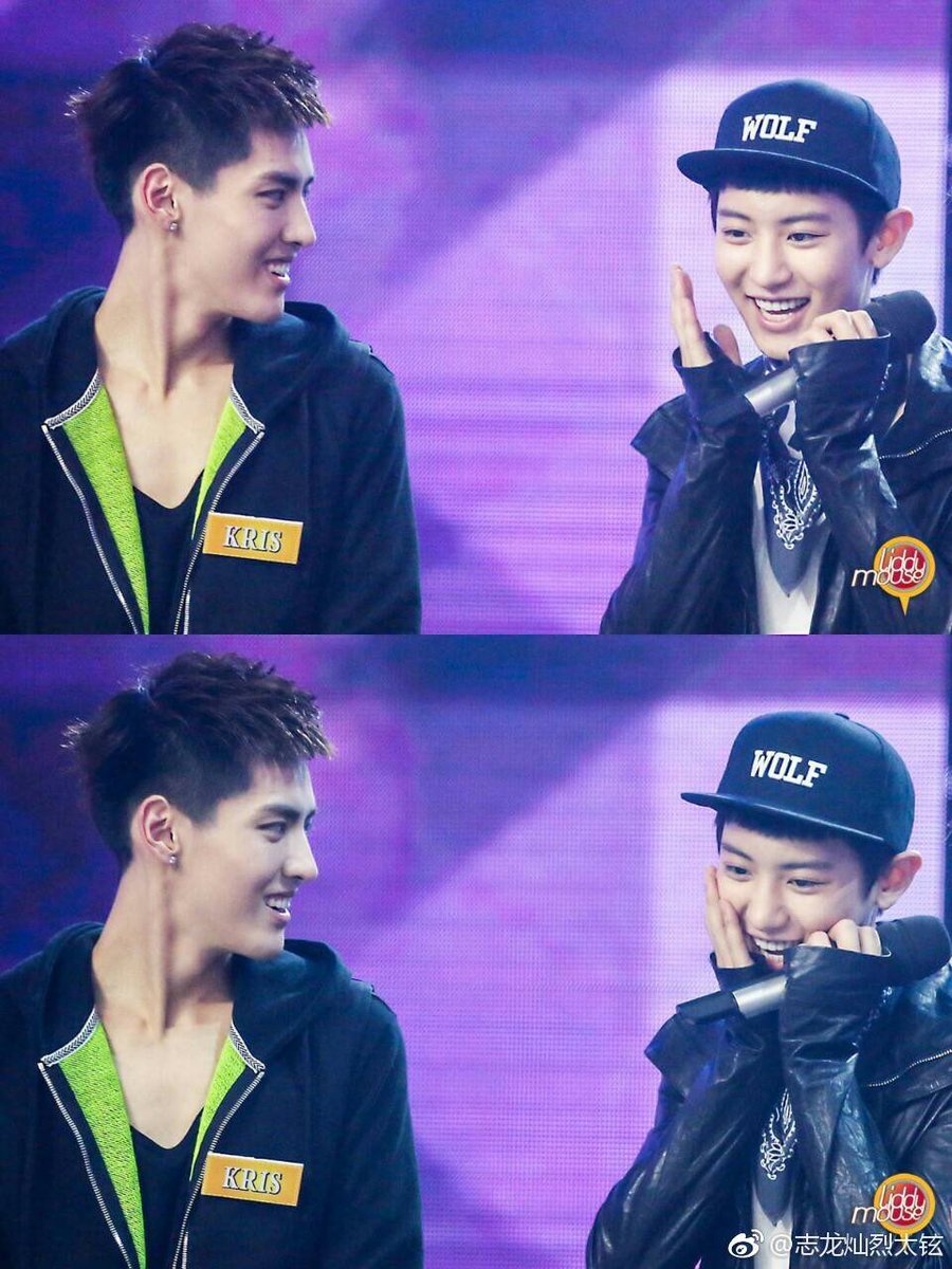 ptwmw85's tweet photo. ภาพจำยังชัดเจน..เหมือนเดิมทุกอย่าง #krisyeol #คริสยอล https://t.co/eV5beORhoN