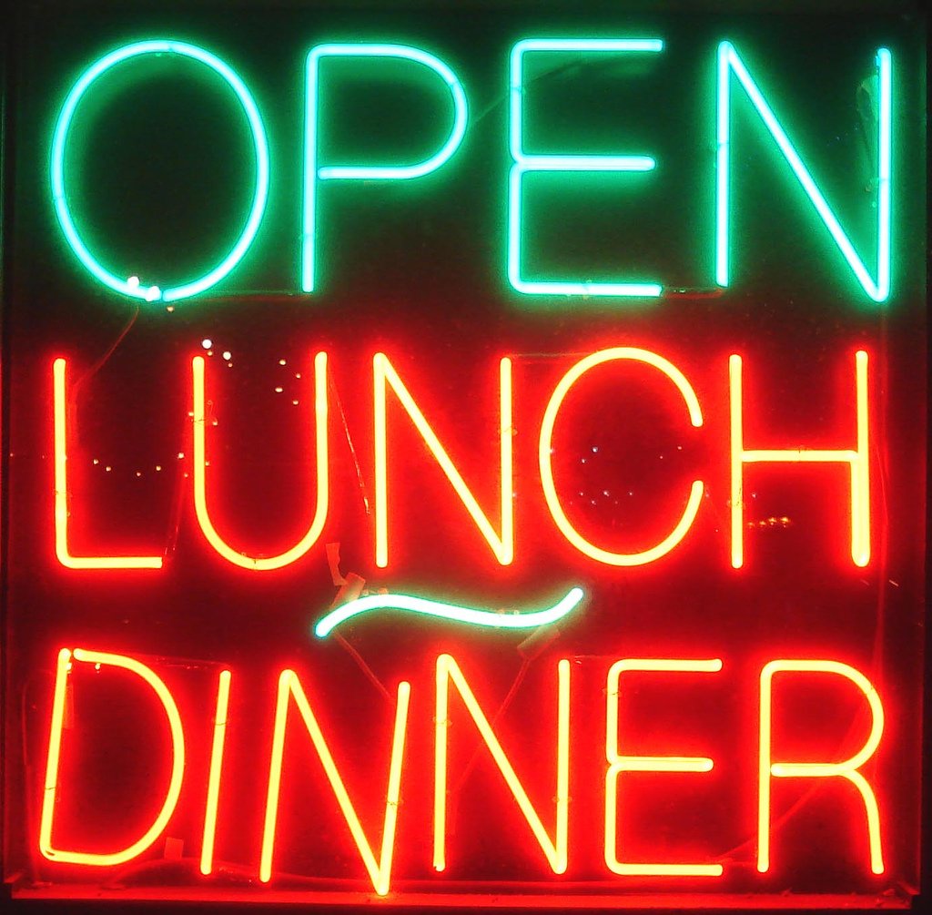 brickandash's tweet photo. Friendly reminder that we are open today for both lunch and dinner! Bring the family and enjoy free use of the game room &amp; warm up with hot chocolate from 12pm-close ☕
.
.
.
 #newburyport #newburyportma #nbpt #nbpteats #nbptlife #nbptliving #bons2018 #northshorema https://t.co/Z0sPGA2B73