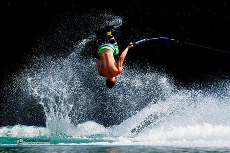 The most certain way to succeed is always to try just one more time!  
What was the most difficult trick for you to learn? 
Skier: Alex Poteau
.
.
.
#reflextricks #reflexwaterskis #reflex #flipped #lifeonthewater #waterskiing #trickskiing