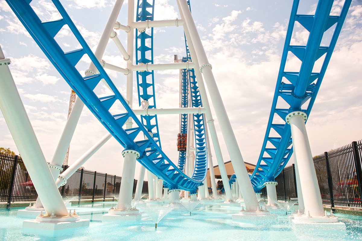 zamperlarides's tweet photo. Feeling Blue? Not us! We're looking forward to feeling the rush on the BLUE tracks of Rollin' Thunder @VisitOWA! ๐๐๐
#zamperla #rides #bluemonday #thunderbolt #blue #OWA #Alabama #amusementpark #rollercoaster #theparkatowa #fun #thrill #smile #amusement #themeride #funny https://t.co/4L8jTB0CL5